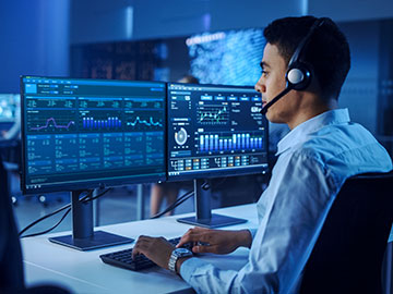 24/7 end-to-end infrastructure support services for a leading US fashion retailerATTENTION. ALWAYS.